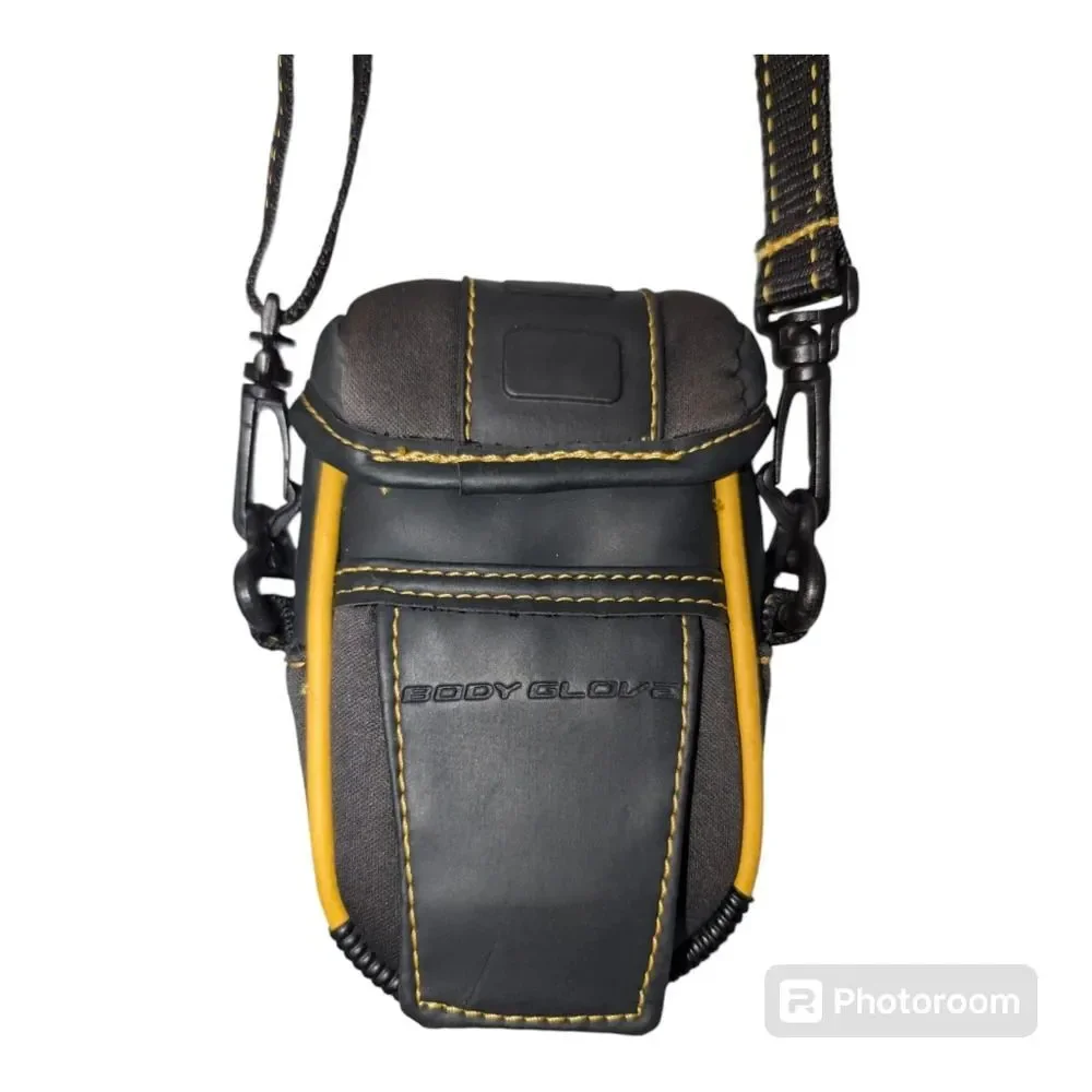 Body Glove Padded Camera Case For Small Digital Camera